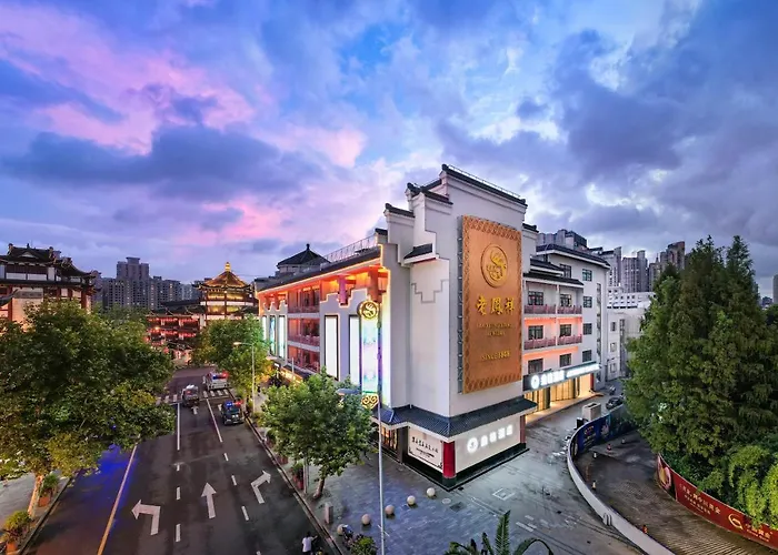 Shanghai Autoongo Bund Hotel