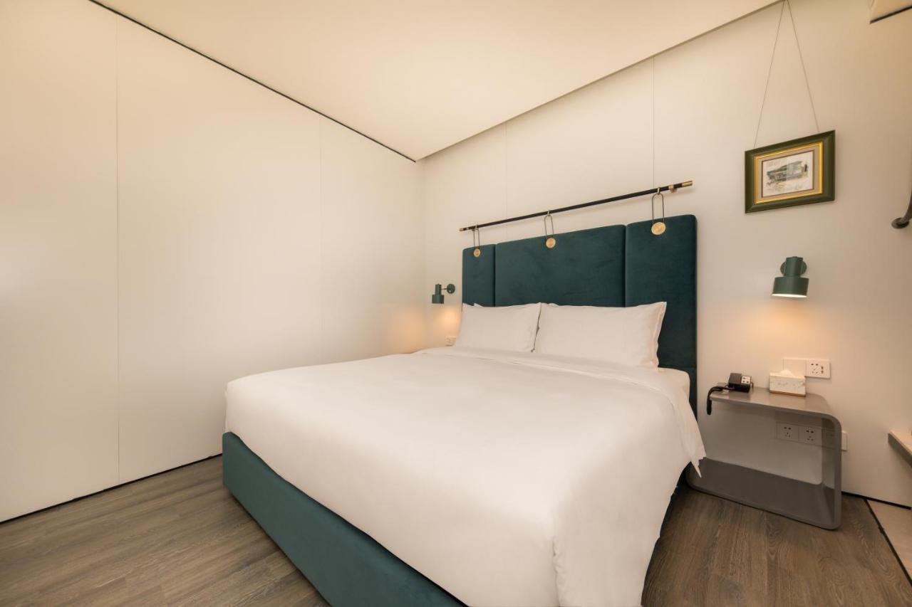 Autoongo Bund Отель 3*