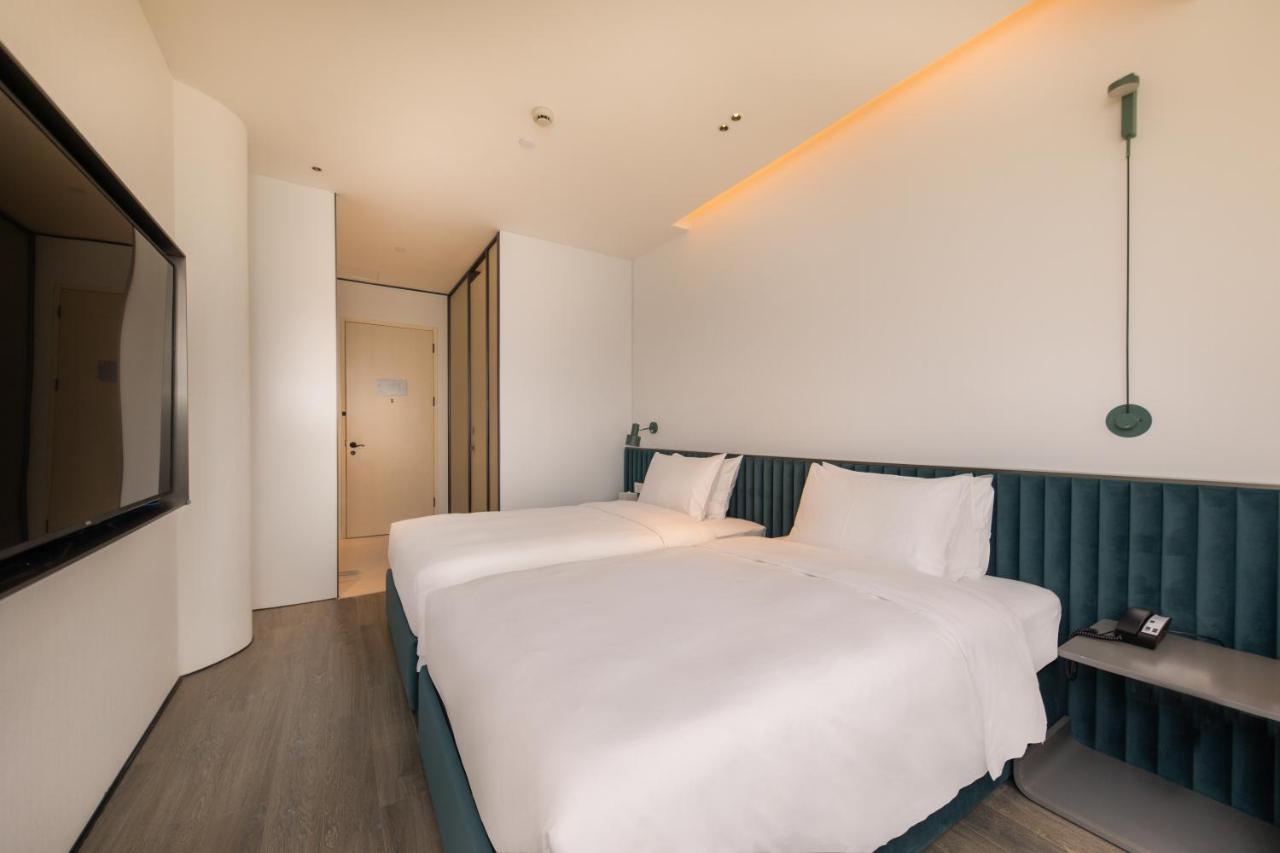 Autoongo Bund Отель 3*