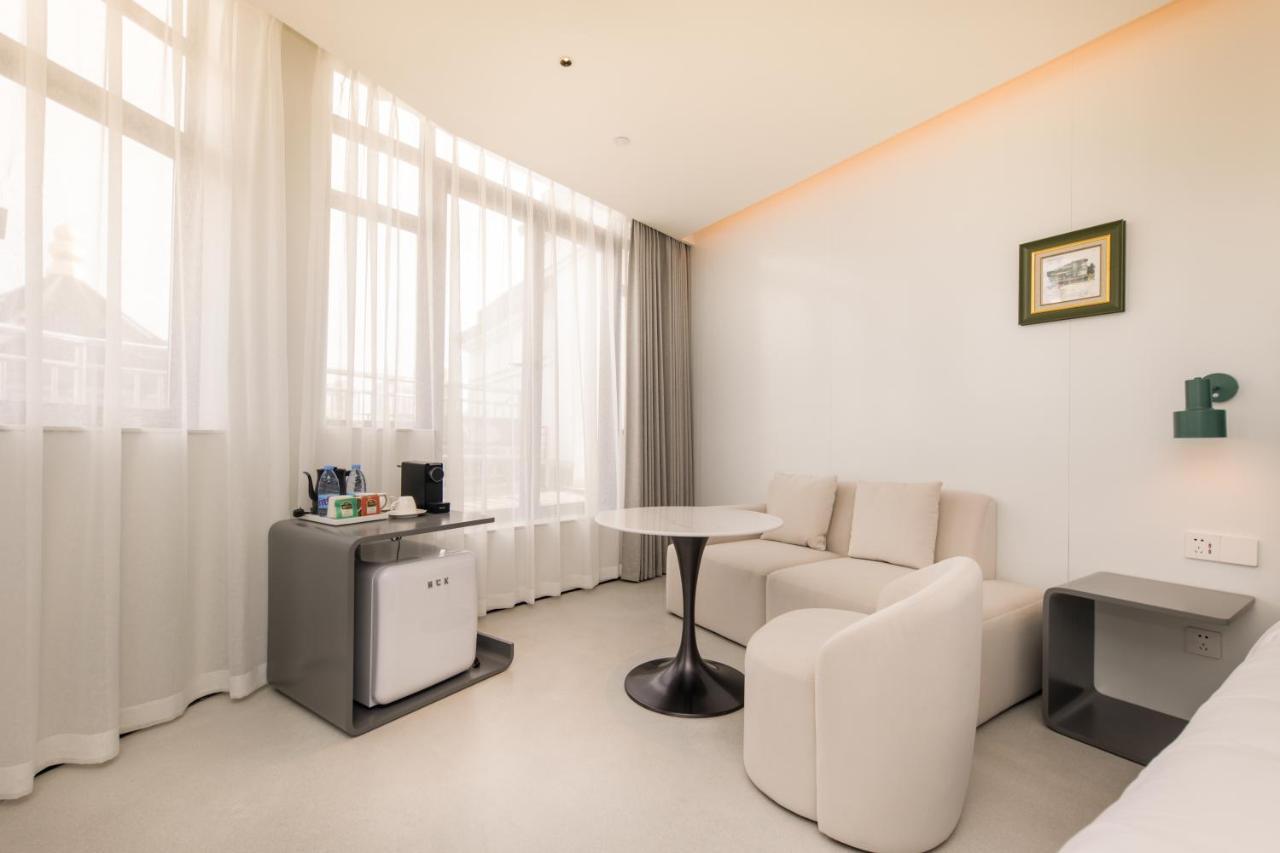 Autoongo Bund 3* Шанхай